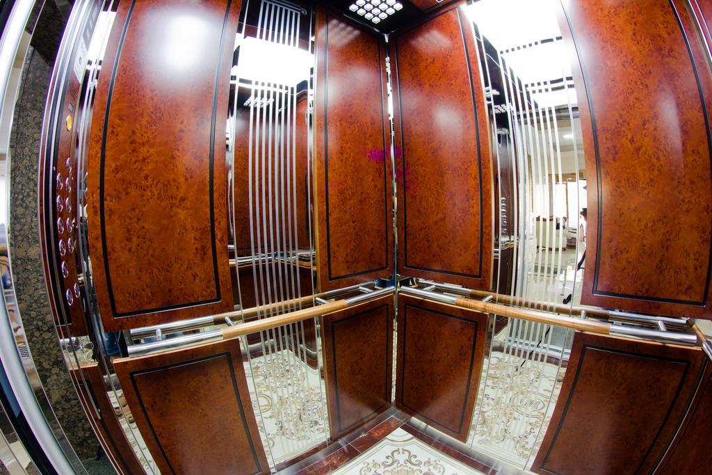 Plaza Hotel Μπισκέκ Εξωτερικό φωτογραφία