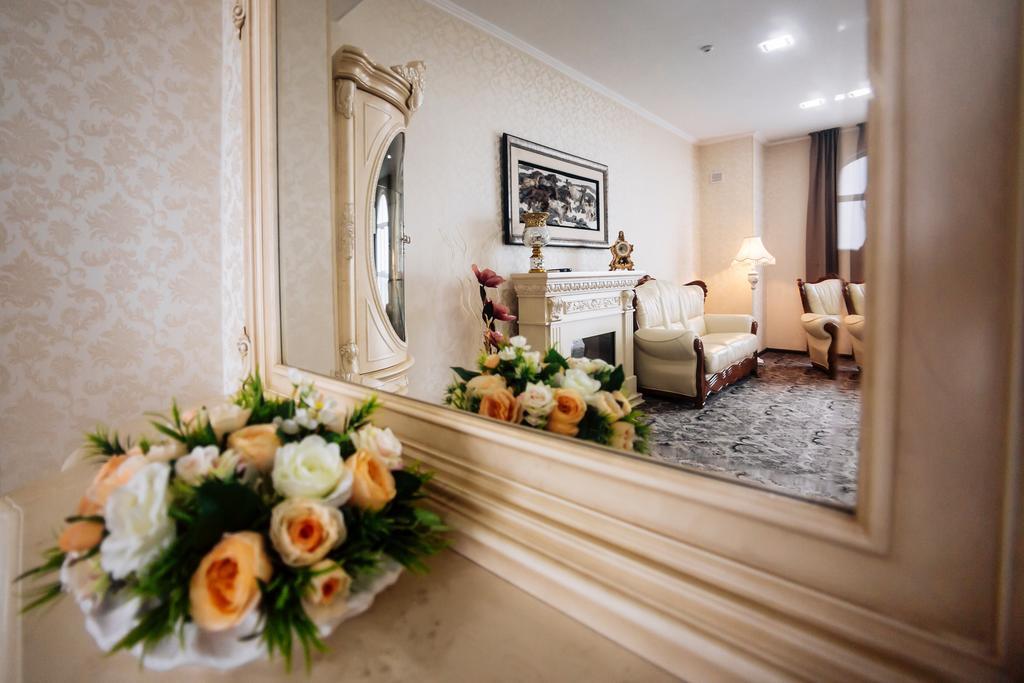 Plaza Hotel Μπισκέκ Εξωτερικό φωτογραφία