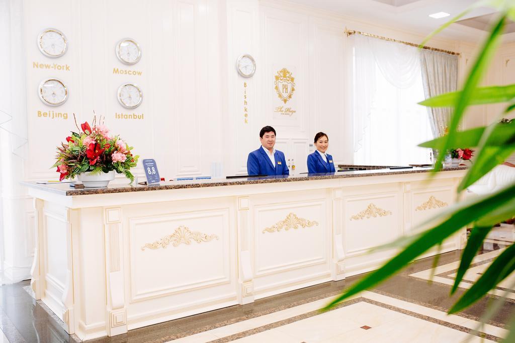 Plaza Hotel Μπισκέκ Εξωτερικό φωτογραφία