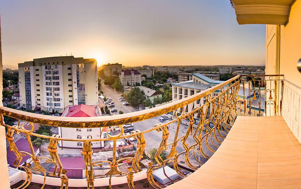 Plaza Hotel Μπισκέκ Εξωτερικό φωτογραφία