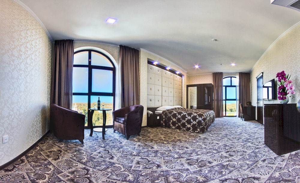 Plaza Hotel Μπισκέκ Εξωτερικό φωτογραφία