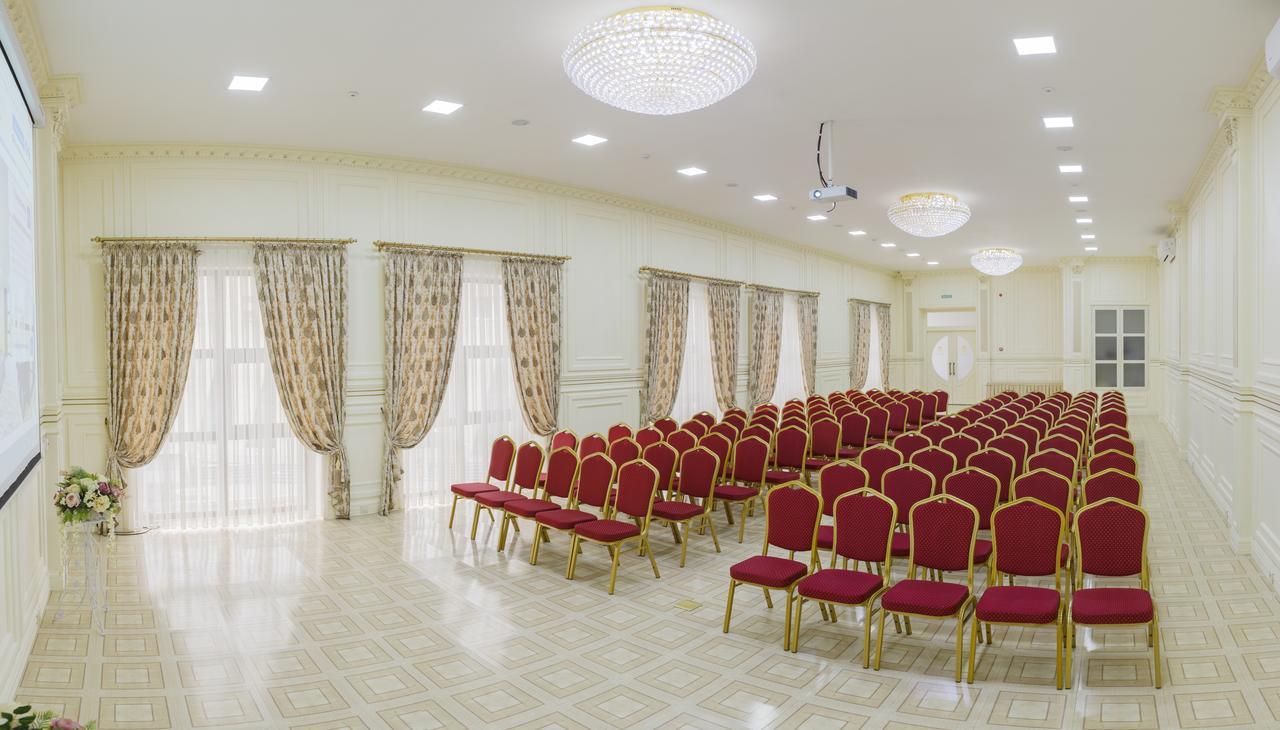 Plaza Hotel Μπισκέκ Εξωτερικό φωτογραφία